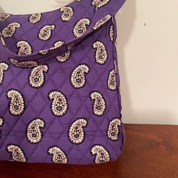 Vera Bradley Handbag in Simply Violet NWOT - Picture 8 of 10